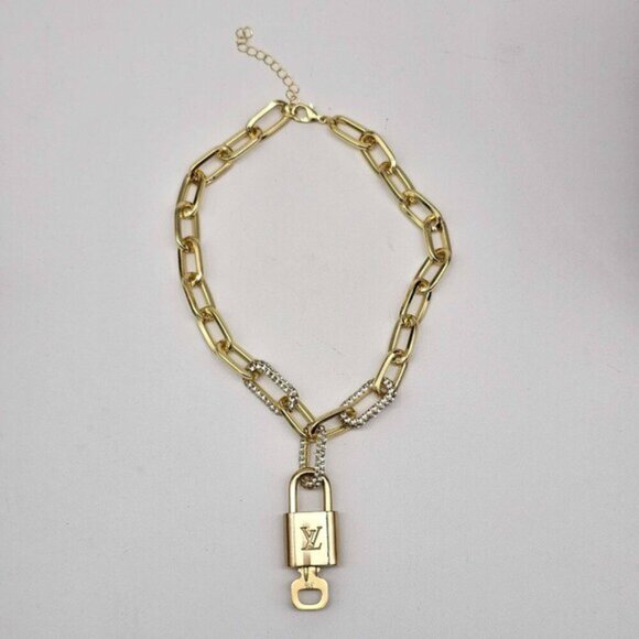 Authentic Louis Vuitton Lock & Key w/ Unbranded Gold Plated Gold Chain Necklace - Picture 3 of 11